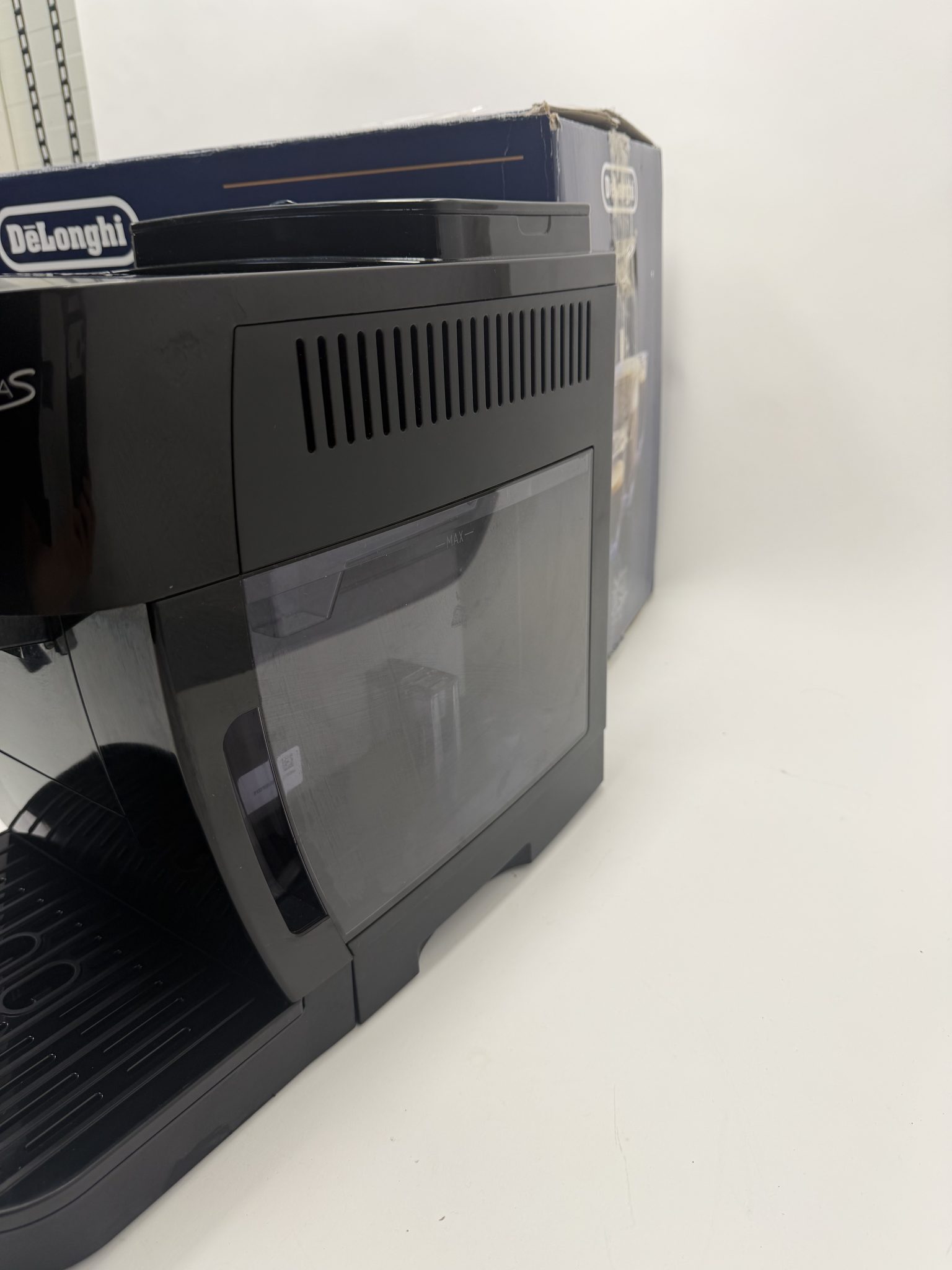 Delonghi kavos aparatas