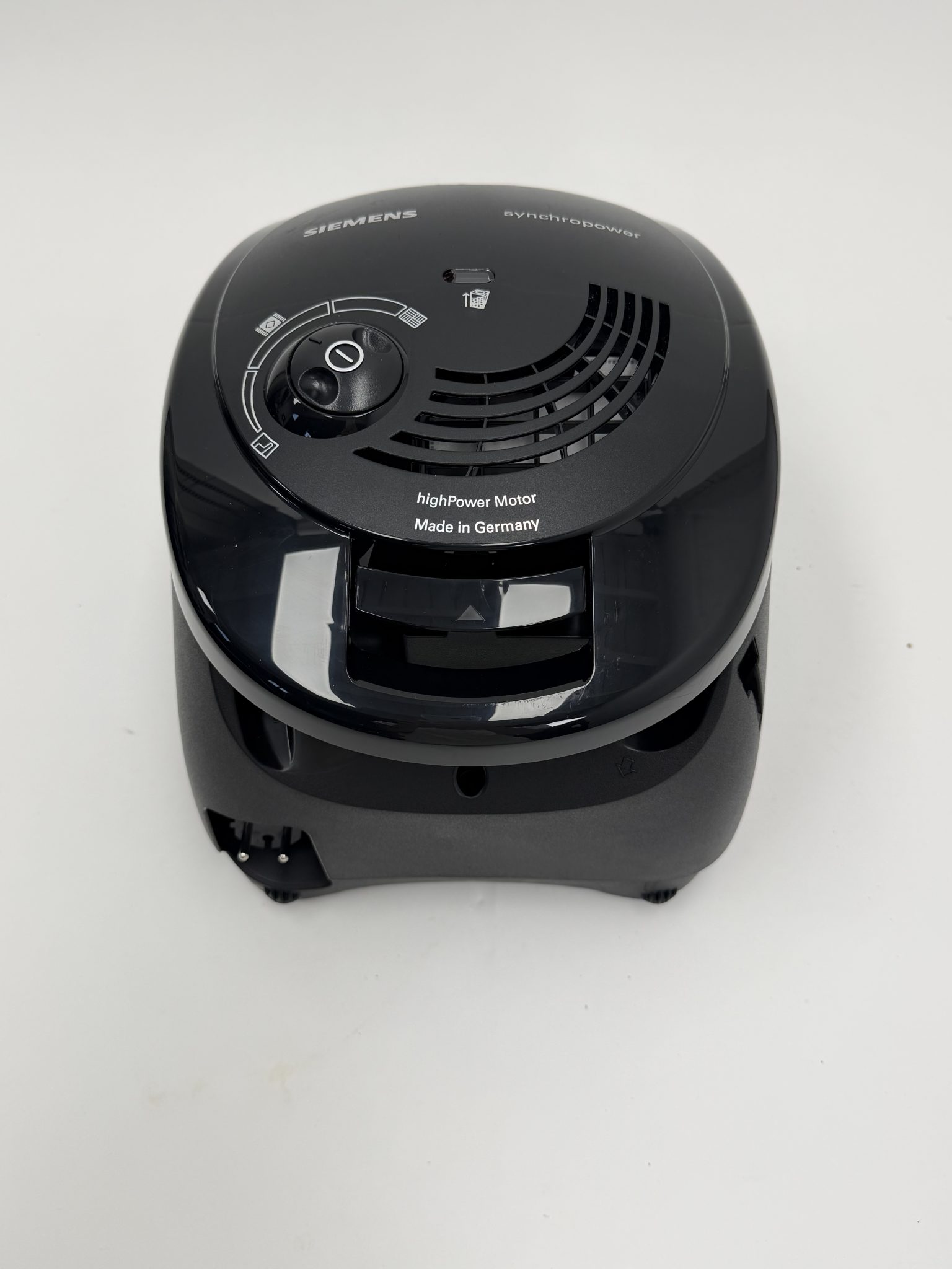 Siemens dulkių siurblys VS06 Synchropower
