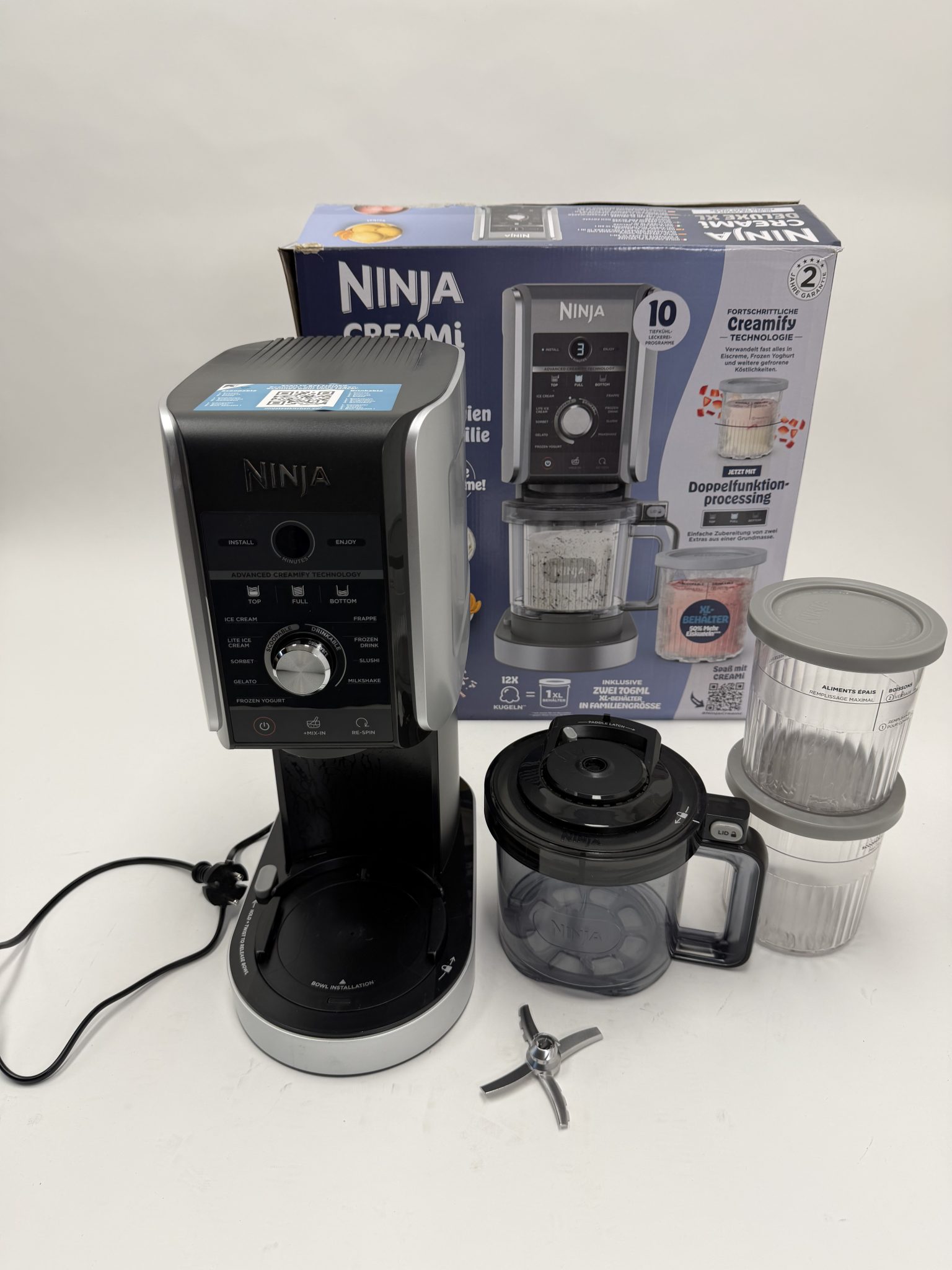 Ninja CREAMi Deluxe ledų gaminimo aparatas