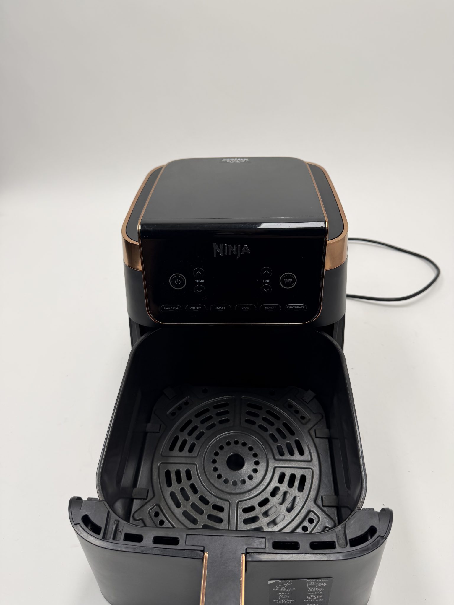 Ninja oro gruzdintuvė