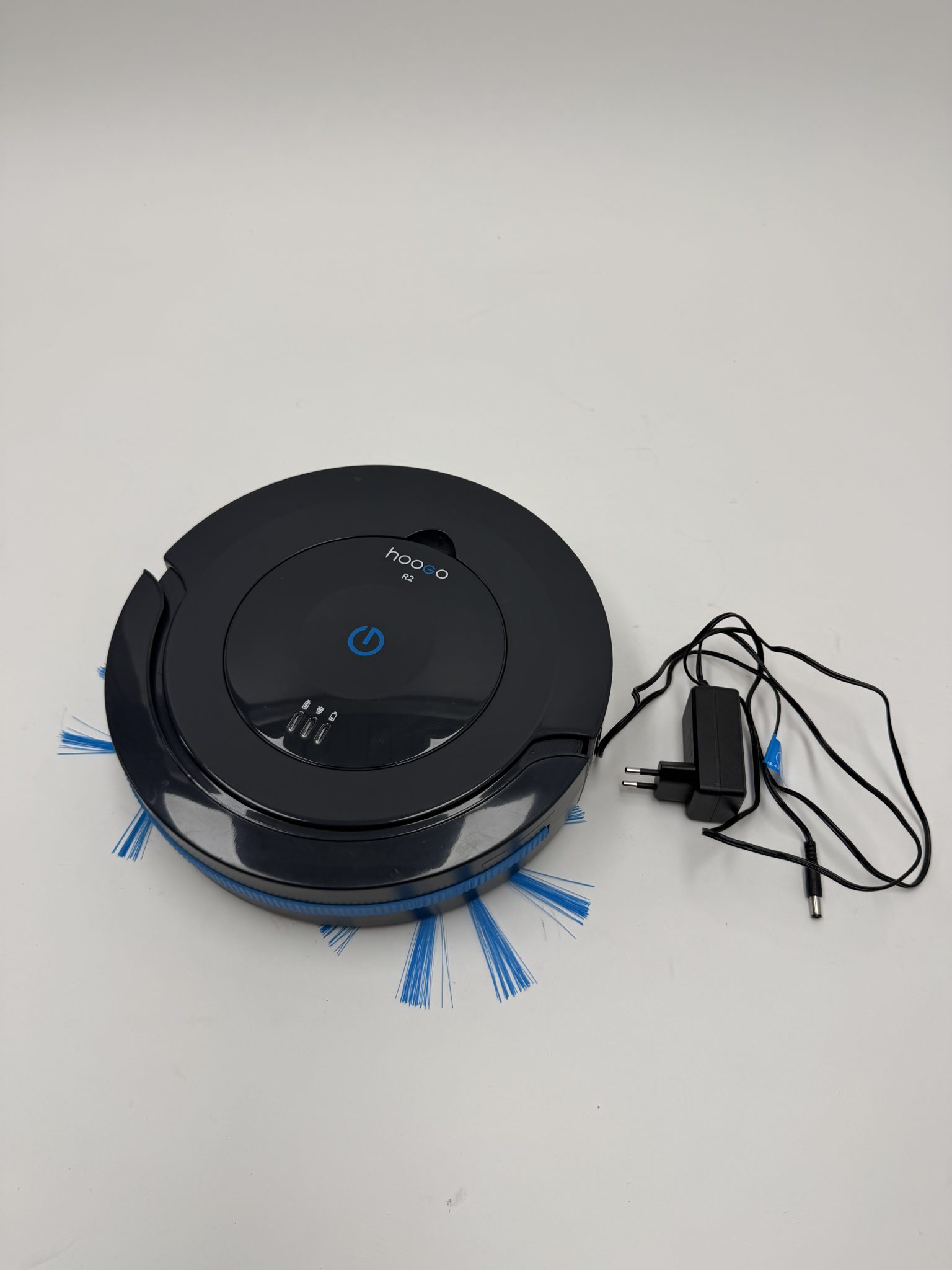 Hoogo robotas siurblys