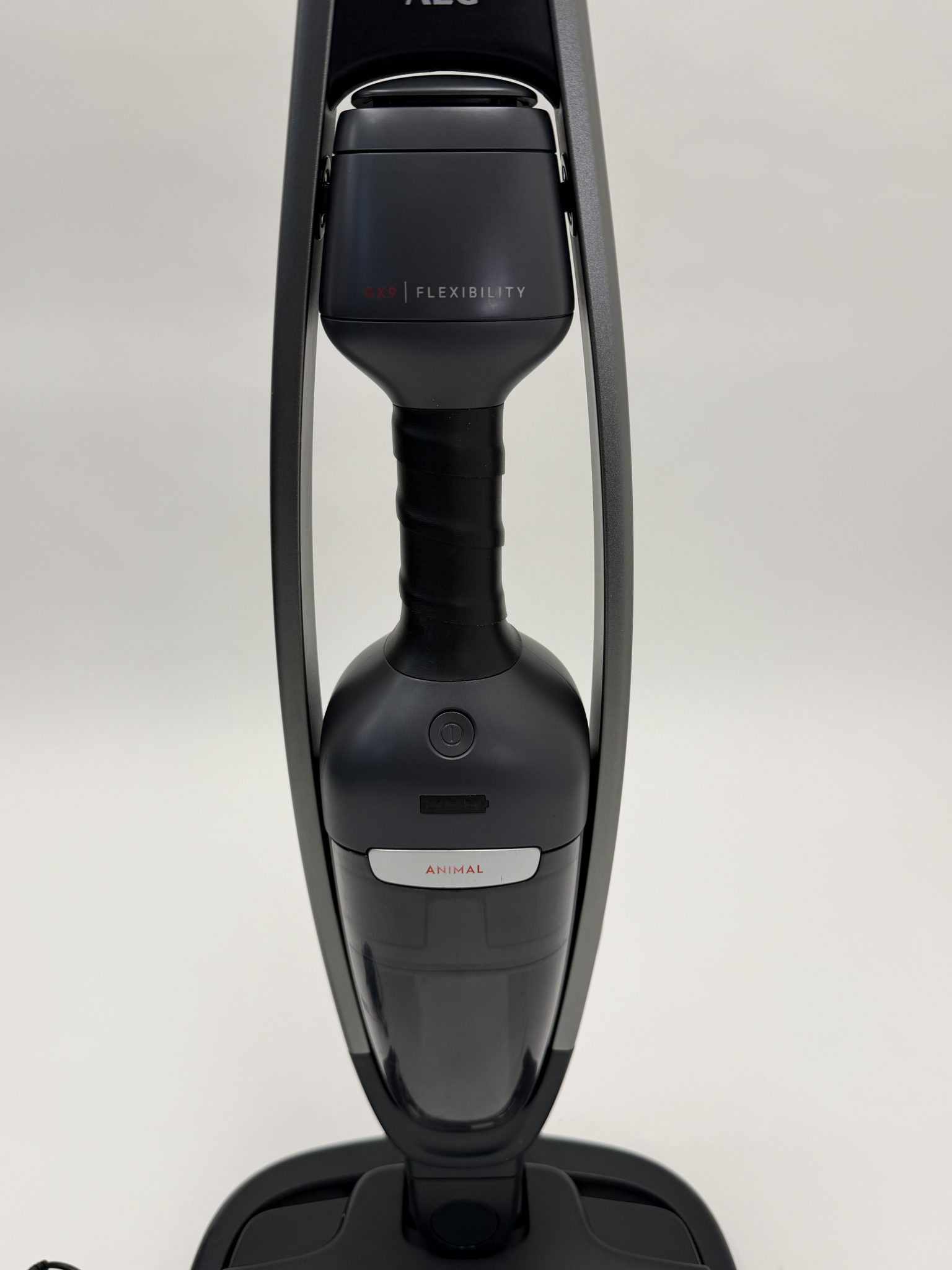 AEG QX9-1-ANIM Flexibility Animal 2-in-1  Dulkių siurblys